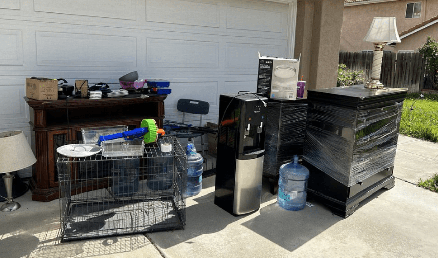 FURNITURE MOVING